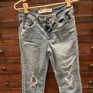 Levi mid rise boyfriend